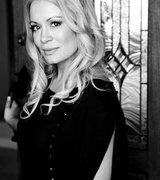 Christine May Photo 4
