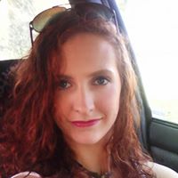 Kathryn Giles Photo 25