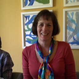 Julie Jennings Photo 32