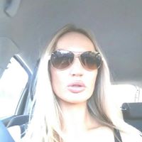 Chloe Barry Photo 5
