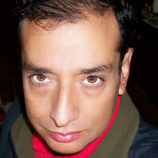 Mauricio Saenz Photo 17