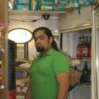Rafael Reyes Photo 8