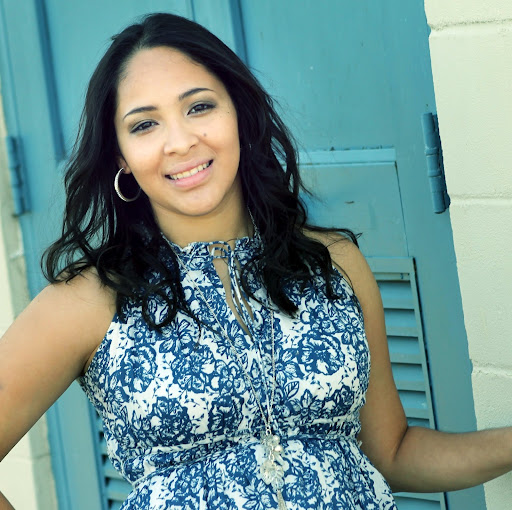 Blanca Reyes Photo 6