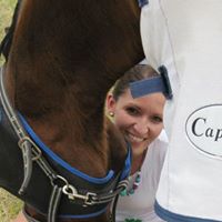 Candice Holmes Photo 10