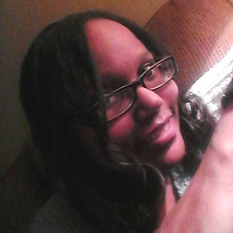 Krystal Davis Photo 5