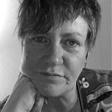 Lisa Cullen Photo 24