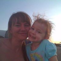 Kellie Baugh Photo 19