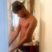 Antonio Tucker Photo 4