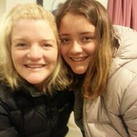 Angela Newland Photo 14