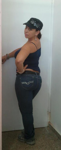 Aida Santiago Photo 33