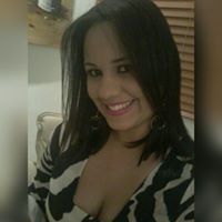 Debora Santos Photo 12