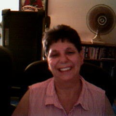 Marcia Holmes Photo 17