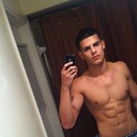 Roberto Gonzales Photo 26