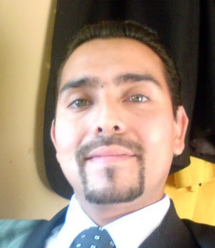 Ricardo Martinez Photo 27