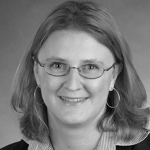 Elizabeth Holt Photo 19