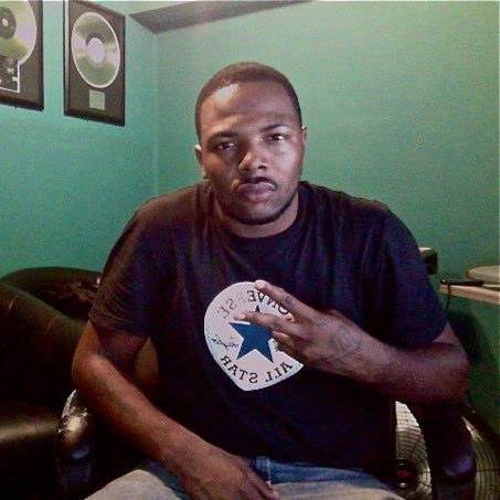 Lawrence Holmes Photo 38