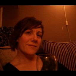 Suzanne Gillespie Photo 12
