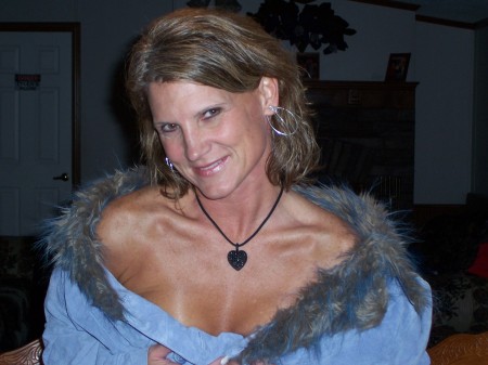 Gina West Photo 25