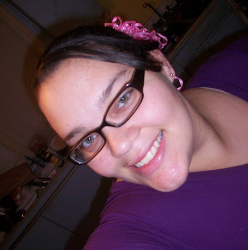 Kristen Barker Photo 8