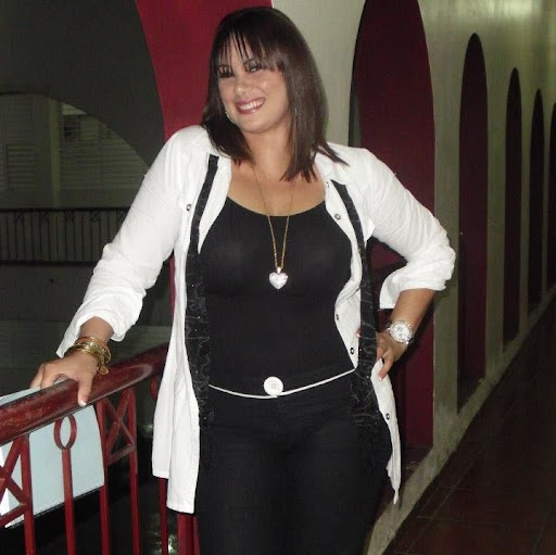 Anita Acosta Photo 14