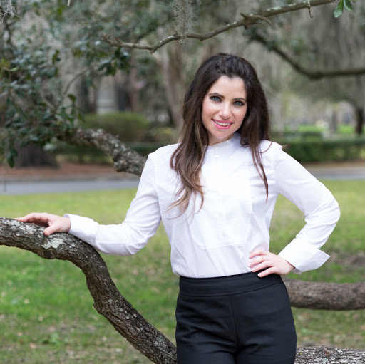 Stephanie Sweeney Photo 17