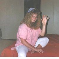Kristen Barker Photo 24