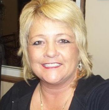 Carolyn Fraser Photo 18
