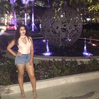 Rosalyn Santiago Photo 8