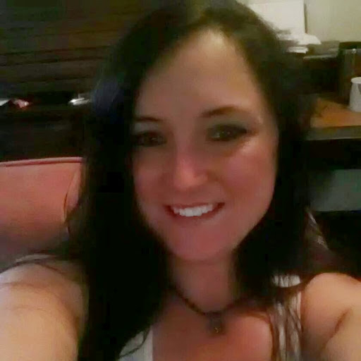 Danielle Swanson Photo 22