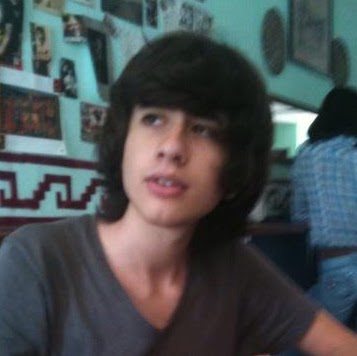 Daniel Santana Photo 27