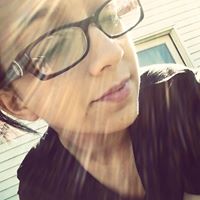 Elizabeth Kunz Photo 17