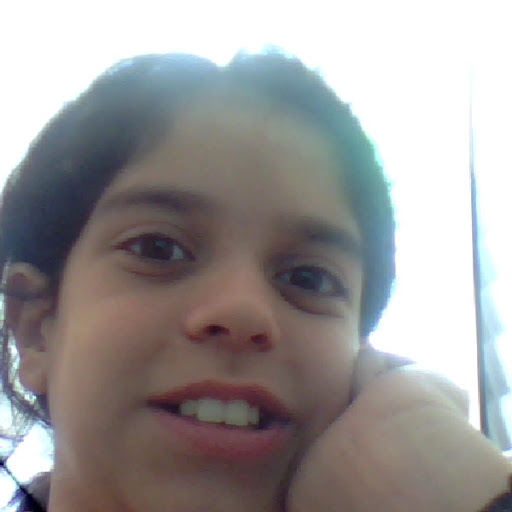 Raquel Muniz Photo 15