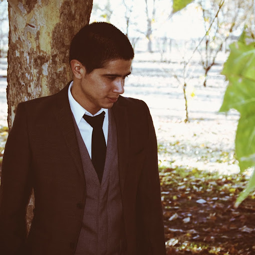 Jose Figueroa Photo 42