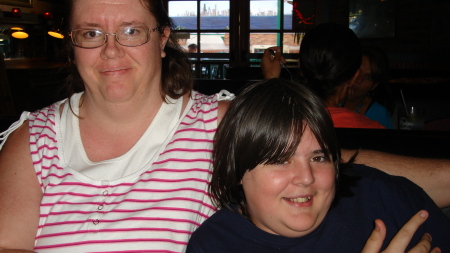 Karen Perkins Photo 34