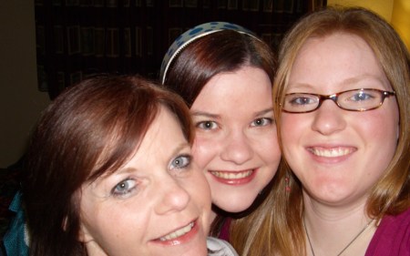 Amy Gardner Photo 9