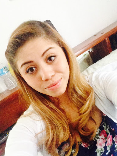 Maria Aguirre Photo 15