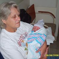 Gina Walls Photo 7