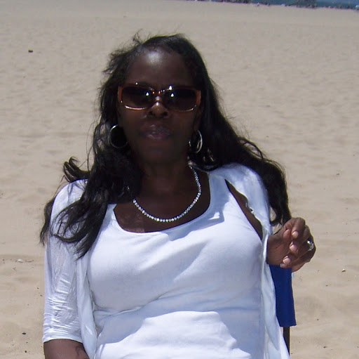 Tracey Spencer Photo 28