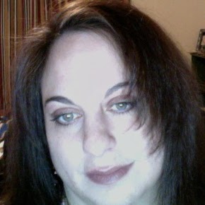 Tina Costa Photo 38