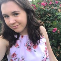 Natalie Graham Photo 7