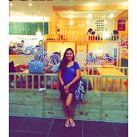 April Ocampo Photo 30