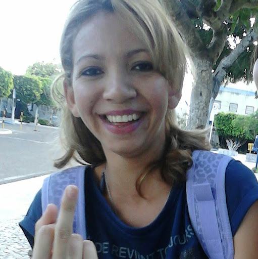Yara Freitas Photo 20