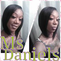 Nikki Daniels Photo 2