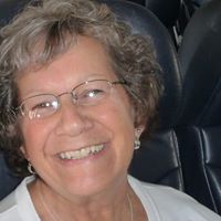 Janet Hayes Photo 32