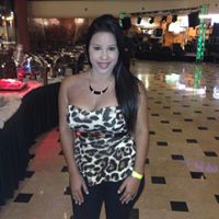 Victoria Golding Photo 16