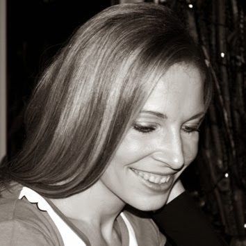 Christine Richter Photo 14