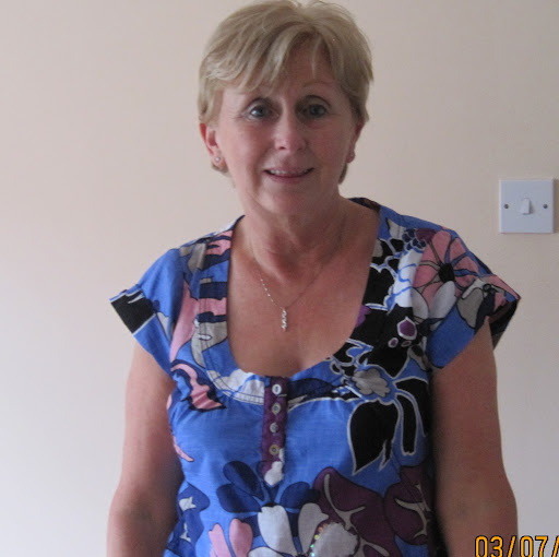 Kathleen Marshall Photo 33