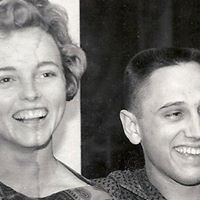 Elizabeth Crane Photo 16