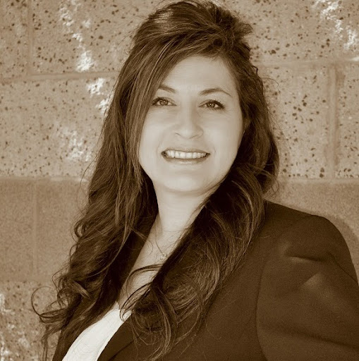 Rose Hernandez Photo 26