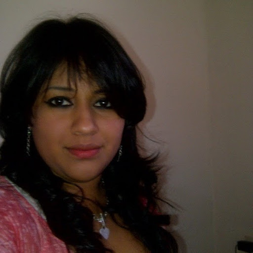 Karen Martinez Photo 27